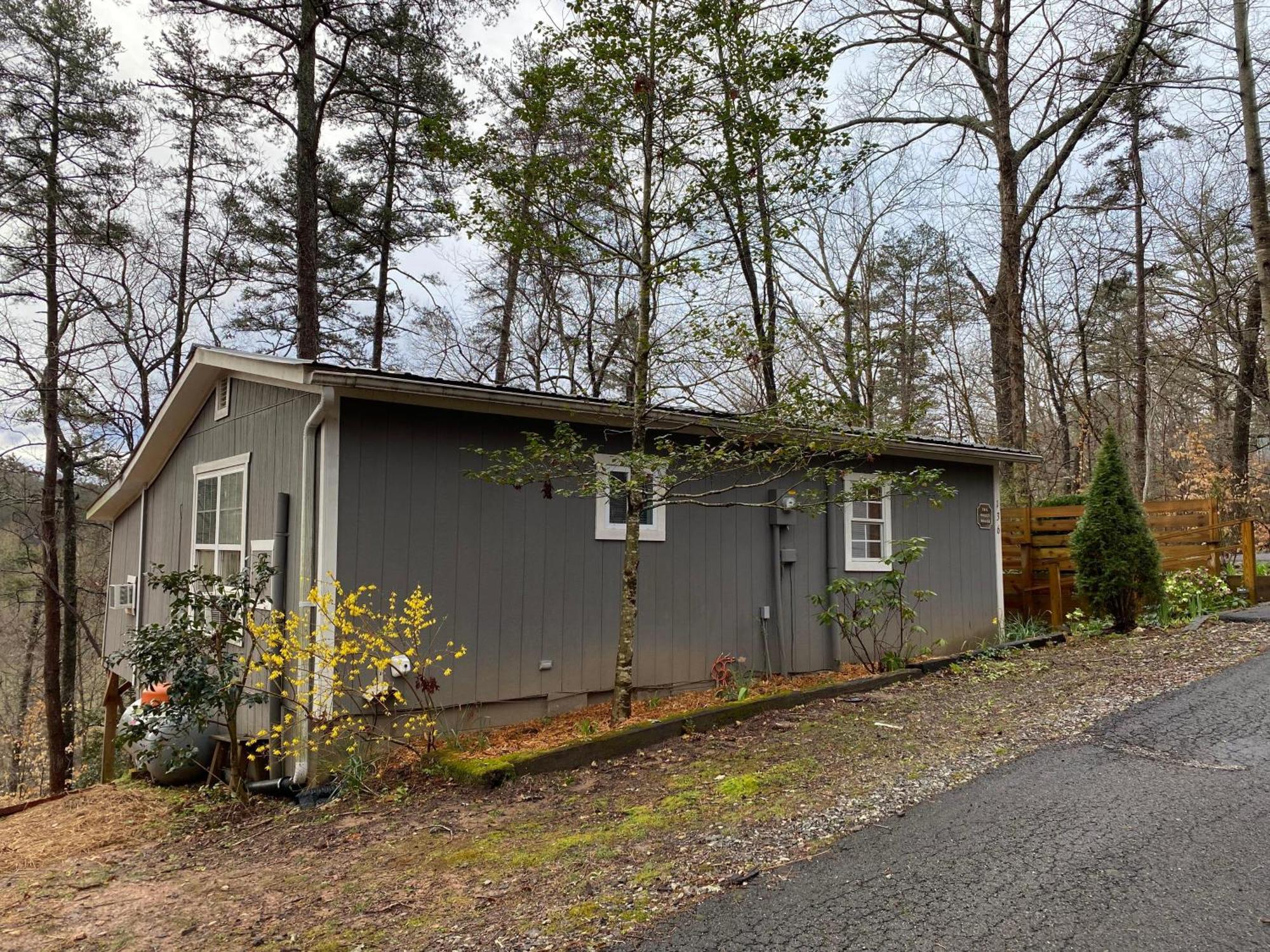 Convenient Cottage-Hot Tub, 4 Minutes To Dahlonega Extérieur photo